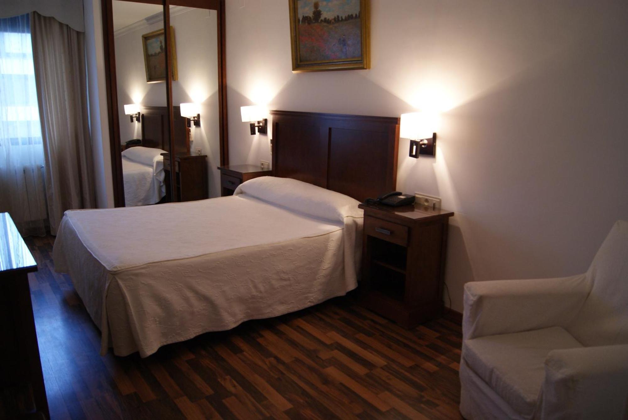 Hotel Mulhacen Guadix Zimmer foto